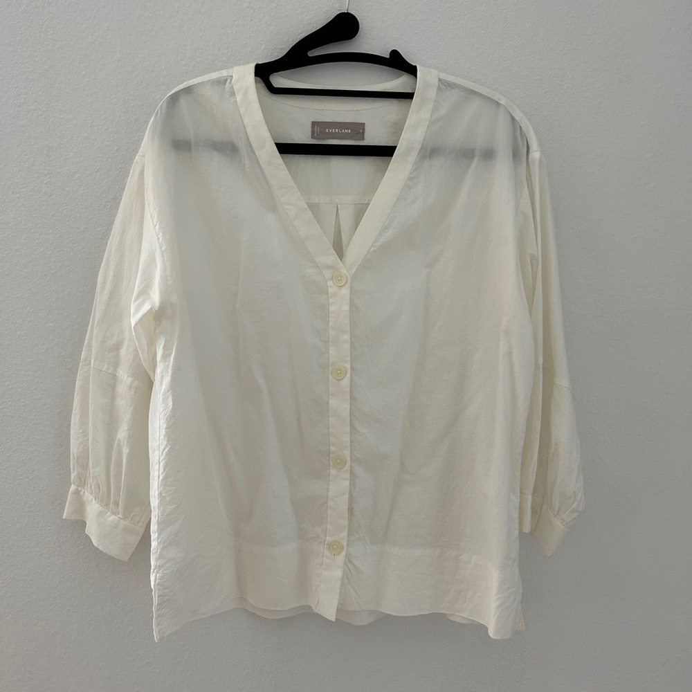 Everlane button down